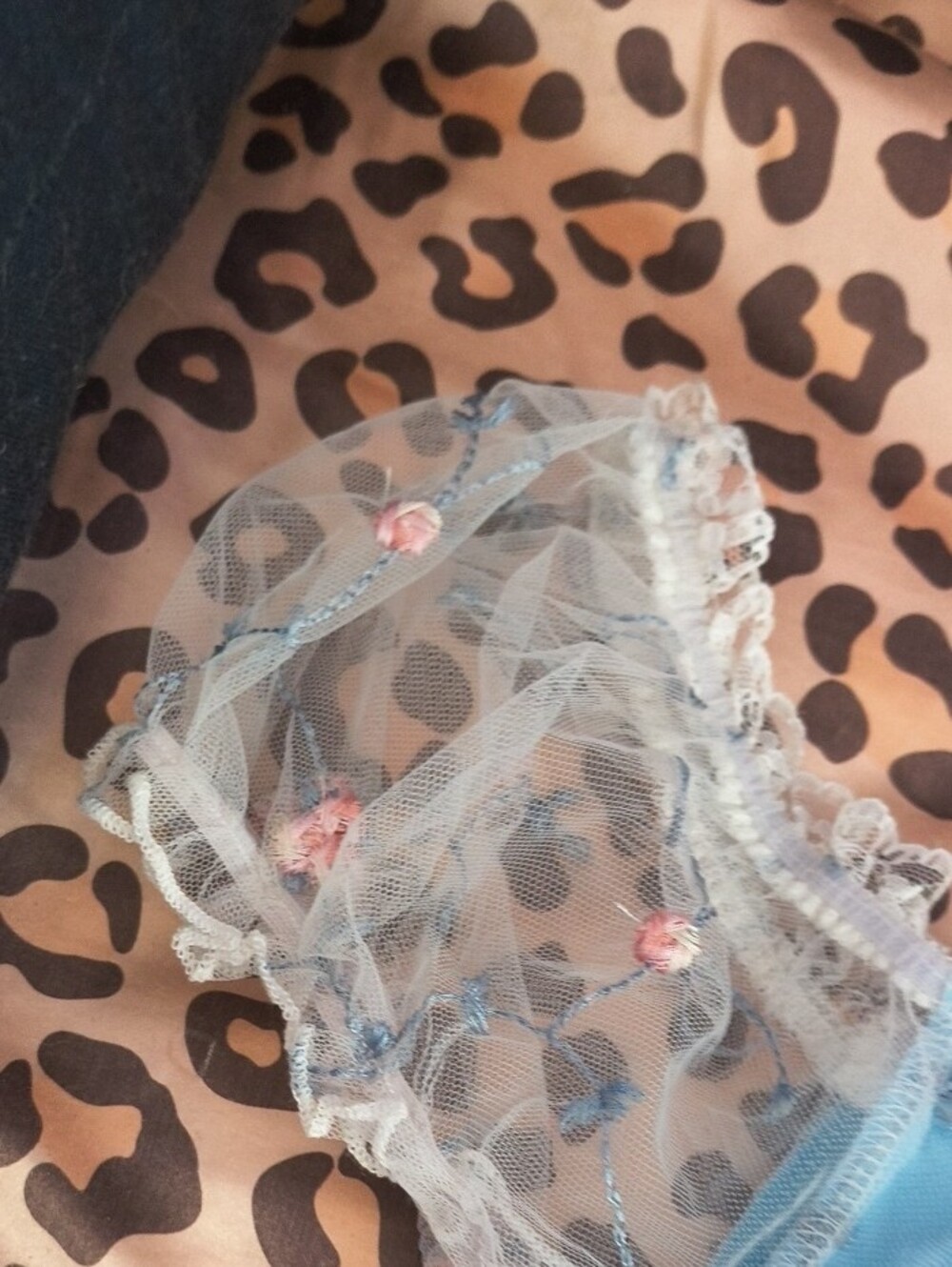 cider light blue dress w/ pink floral overlay - Picture 5 of 5
